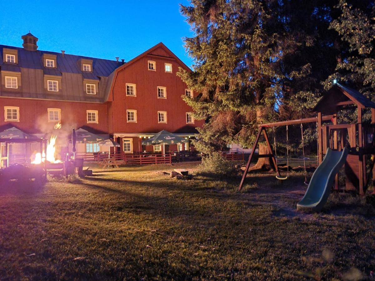 Hotel Lesni Chata Корженов Екстер'єр фото